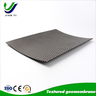 Ποιότητα  UV Resistant Textured HDPE Geomembrane with High Friction Surface for 6m-8m Width Applications εργοστάσιο