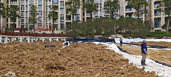 Ανθεκτική HDPE ομαλή γεωμεμβράνη για τεχνητή λίμνη Αντιδιαρροϊκό έργο Δυνατότητα ρήξης 20-80N / mm Επιμήκυνση κατά τη ρήξη 700%