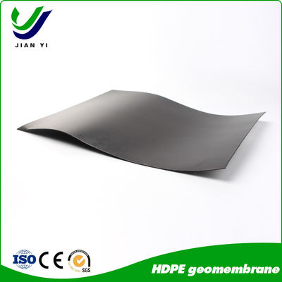 Ανθεκτική HDPE ομαλή γεωμεμβράνη για τεχνητή λίμνη Αντιδιαρροϊκό έργο Δυνατότητα ρήξης 20-80N / mm Επιμήκυνση κατά τη ρήξη 700%