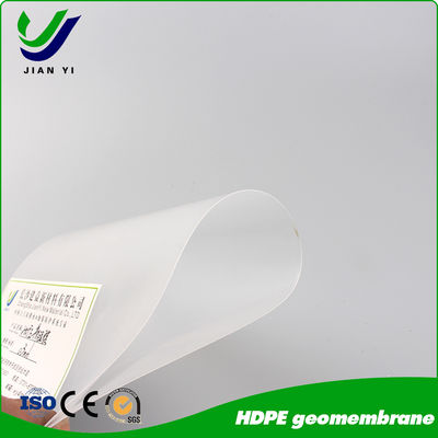 HDPE Smooth Geomembrane Liner με 700% επιμήκυνση, αντοχή σε τρύπες 480N και 9m Extra-Wide Rolls για σταθερότητα των ακτών